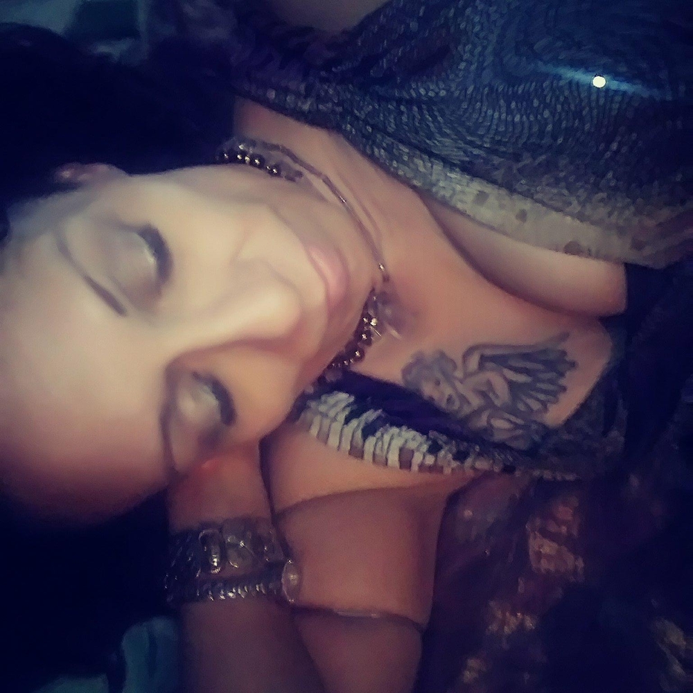 Meet your Posher, Felixa caridad-micaela